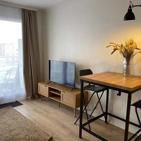 Cosy In La Defense *