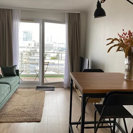 Apartment Cosy In La Defense
